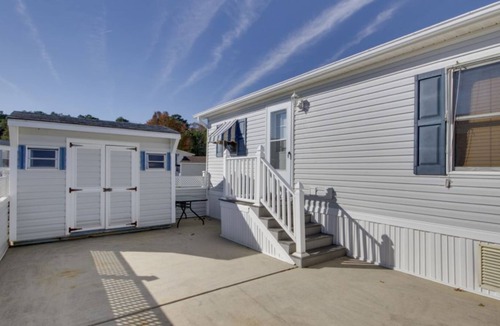 Assateague Pointe House | Assateague Pointe 2 br/1 ba 2 outdoor pools -in WOC.