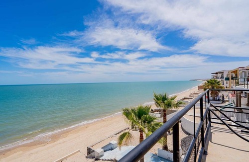 Villas de Las Palmas House | Astonishing Beach view Condo in Villa las Palmas San Felipe