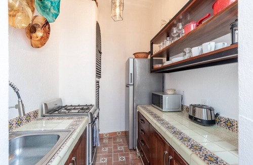 Emiliano Zapata Apartment | Authentic Condo - Zona Romantica