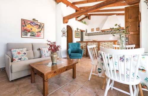 Conil de la Frontera House | Authentic friendly cottage with garden and private outdoor pool.