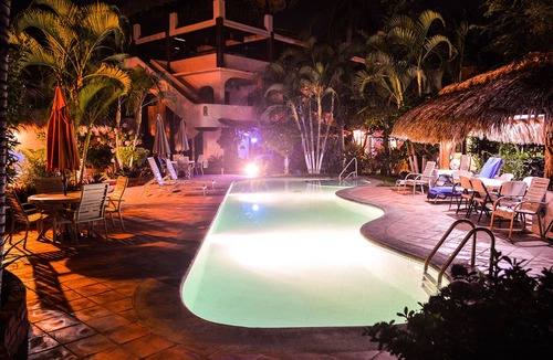 Brisas de Zicatela Apartment | Authentic pool-side apt studio w/full kitchen, 1min walk to beach, free yoga