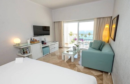 El Medano Ejidal Resort | Available Now ! New Years! Exclusive Property! 12/30 thru 1/06/2024