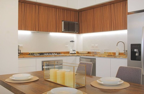 Emiliano Zapata Apartment | Avida - Stunning Rooftop Pool and Jacuzzi
