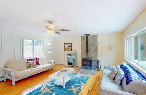 Somesville House | Avigayil Cottage