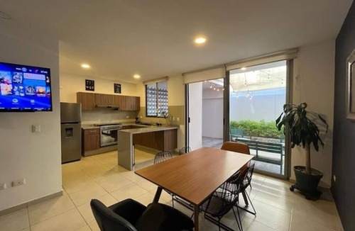 El Pueblito House | AZAR HOUSE.