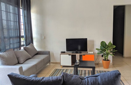 Guadalajara Apartment | Balcony Apartment right with beautiful Paseo Alcalde right outside your door