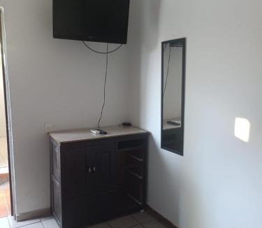 Manzanillo House | Barato y tranquilo olas
