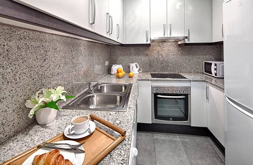 Eixample Apartment | Batllo Balconies - Habitat Apartments
