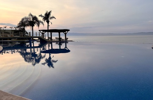 Emiliano Zapata Condo | Beach Front 4 Bedroom Villa @Punta de Mita