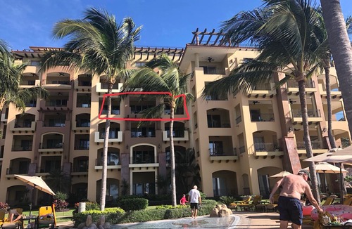 Flamingos Condo | Beach front condo with beautiful pools and hot tubs