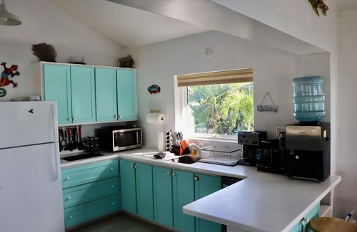 George Town House | BEACH FRONT HOME WITH DOCK AND BEACH. Blue hole and sandbar nearby.