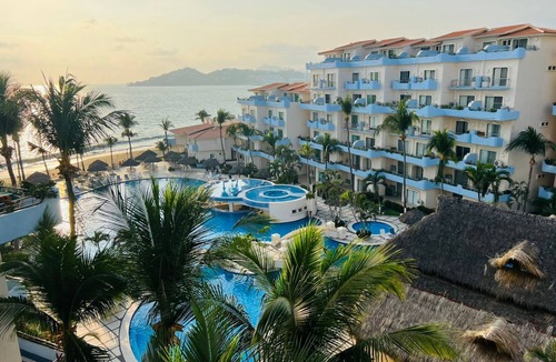 Olas Altas Apartment | BEACH FRONT OCEAN FRONT VILLA IN MANZANILLO COLIMA