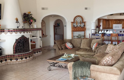 Las Conchas House | 🐬 BEACH FRONT 🐬 Palapas, Firepit, Upstairs Deck, Whole House - PLAYA ARCADIA