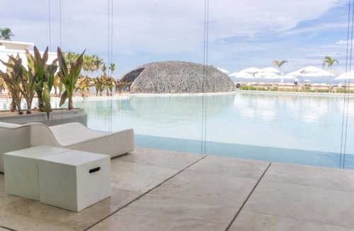 Zona Hotelera Villa | Beach Front Villa at the Viceroy in San Jose Del Cabo.
