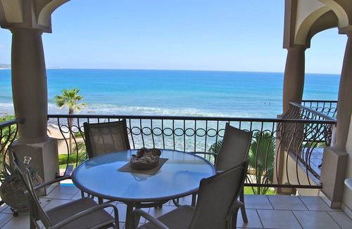San Jose del Cabo Condo | Beachfront 2 BR Condo with Endless Ocean View - Free Wifi