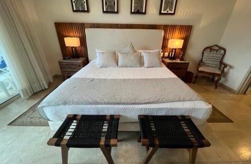 Nuevo Vallarta Apartment | Beachfront 2 bedroom Condo in Playa Royale Resort, Nuevo Vallarta