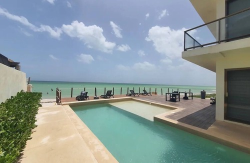 San Benito Apartment | Beachfront and Beach