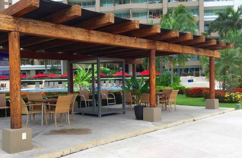 North Hotel Zone Apartment | Beachfront Apartment Grand Venetian 2