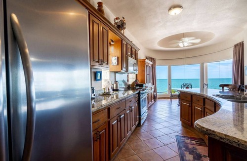 Villas de Las Palmas House | Beachfront condo for rent in Villas de Las Palmas, San Felipe