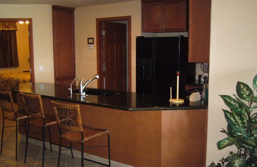 Centro Condo | Beachfront Fun, Sun, and Luxury!