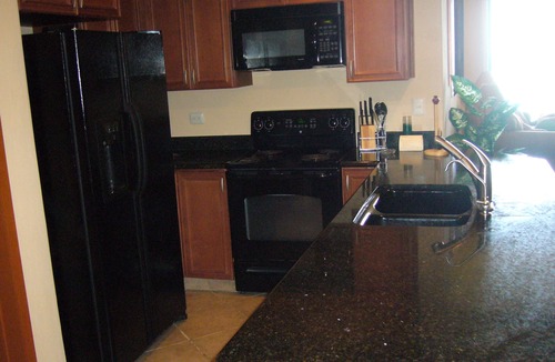 Centro Condo | Beachfront Fun, Sun, and Luxury!