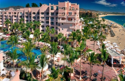 Los Cangrejos II y III Resort | Beachfront Junior Suite at Pueblo Bonito Rose, Steps from Medano Beach