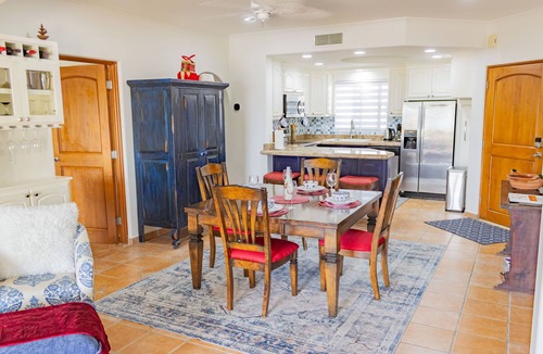 Zona Hotelera Condo | Beachfront Las Mañanitas - 3102 - RENOVATED 2 Bd/2 Ba with Beach/Ocean Views!