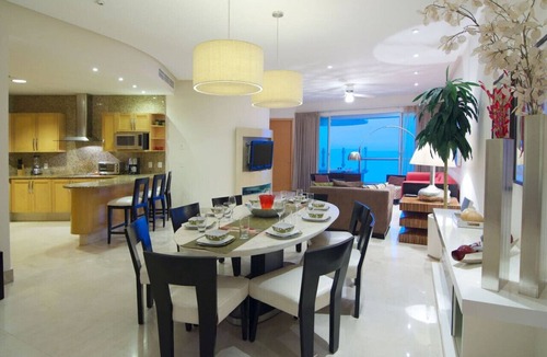 Nuevo Vallarta Condo | Beachfront Luxury Condo