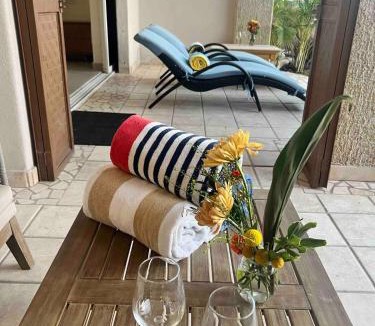Cabo Bello Apartment | Beachfront luxury Condo w Pool