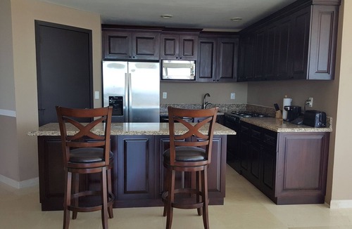 Flamingos Condo | !BEACHFRONT! ON THE BEACH !