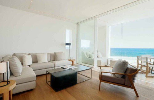 Zona Hotelera House | Beachfront Paradise! Pet-friendly Penthouse with Private Rooftop Pool!