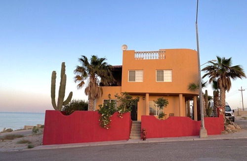 San Felipe House | Beachfront Villa @ the Sea of Cortez. Where the Desert 🌵 meets the Sea 🌊