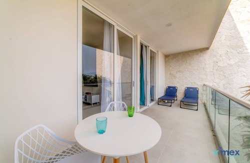 Akumal Apartment | Beachside Santamar Stay | Balcony | Rooftop Pools