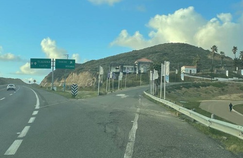 Playas de Rosarito House | BeachView Condo! 5 minute drive to Puerto Nuevo