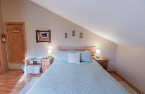 Bear Creek Bed & Breakfast | Bear Lake Lodgings B&B, Inc