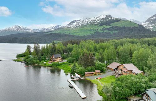 Bear Creek Bed & Breakfast | Bear Lake Lodgings B&B, Inc