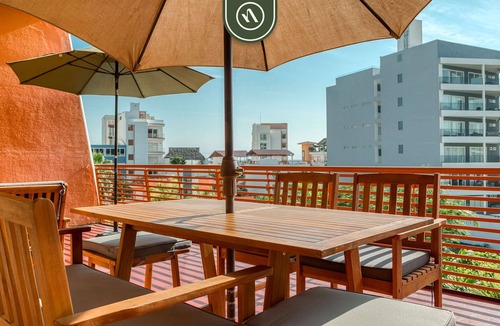 La Puntilla Apartment | Beautiful 2 BR Condo - Near the Beach - Pool
