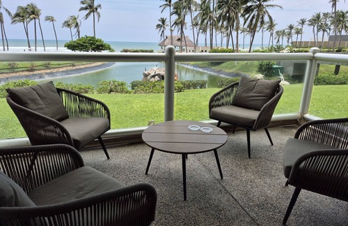 Playa Diamante Apartment | Beautiful 2 bedroom apartment with ocean view in Acapulco.
