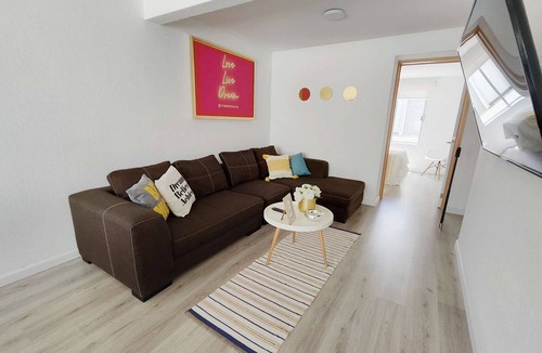 Escandon Apartment | Beautiful Apt steps to Condesa. 4Beds +Parking