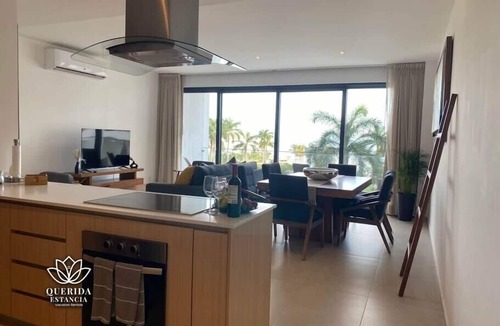 Flamingos Apartment | Beautiful Aria Ocean 401 QueridaEstancia