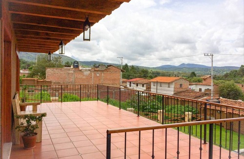 Tapalpa Cabin | Beautiful Cabin Downtown Tapalpa Oven Mud Barbecue Grill 4 Room 12 ppl TV Wifi