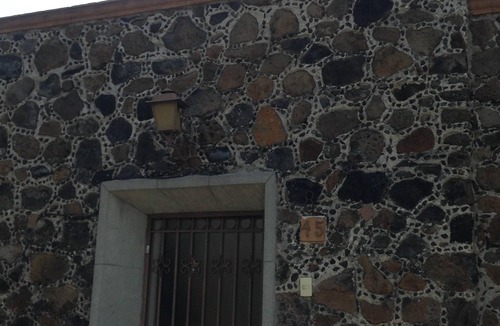 Cuernavaca House | Beautiful colonial house in gated street with security