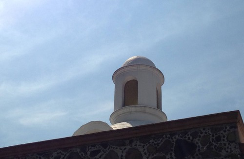 Cuernavaca House | Beautiful colonial house in gated street with security