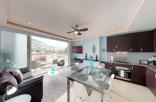 Emiliano Zapata Condo | Beautiful condo one block to the beach! 1BD Condo for rent in Old Town, Puerto v