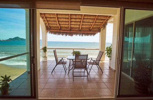 Residencial Salagua Apartment | Beautiful condo with spectacular view and on one of the best location