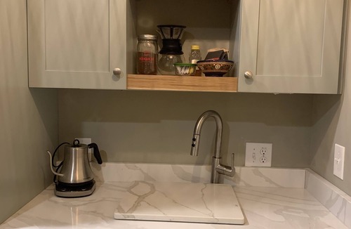 Historic Montford Apartment | Beautiful Curated 2 Bedroom Suite 1.5 miles to the Center of Asheville