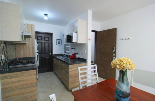 Cerritos Apartment | Beautiful family pool, close to the beach by Gpsrentas