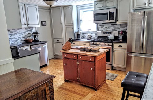 Kenyon House | Beautiful Green Hill Beach House close to RI beaches, Watch Hill & Newport