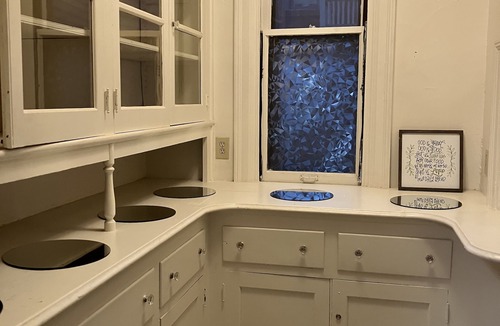 Springfield Apartment | Beautiful historic home on Wittenberg campus. Peaceful setting w/grand piano.