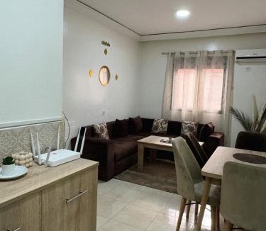 Gueliz Apartment | Beautiful Luxurious 2-bedroom with Wi-Fi Gueliz, Marrakech